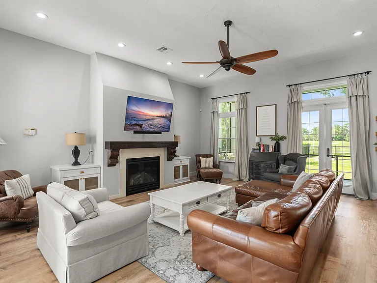 9720 Covent Garden Dr — Photo 6