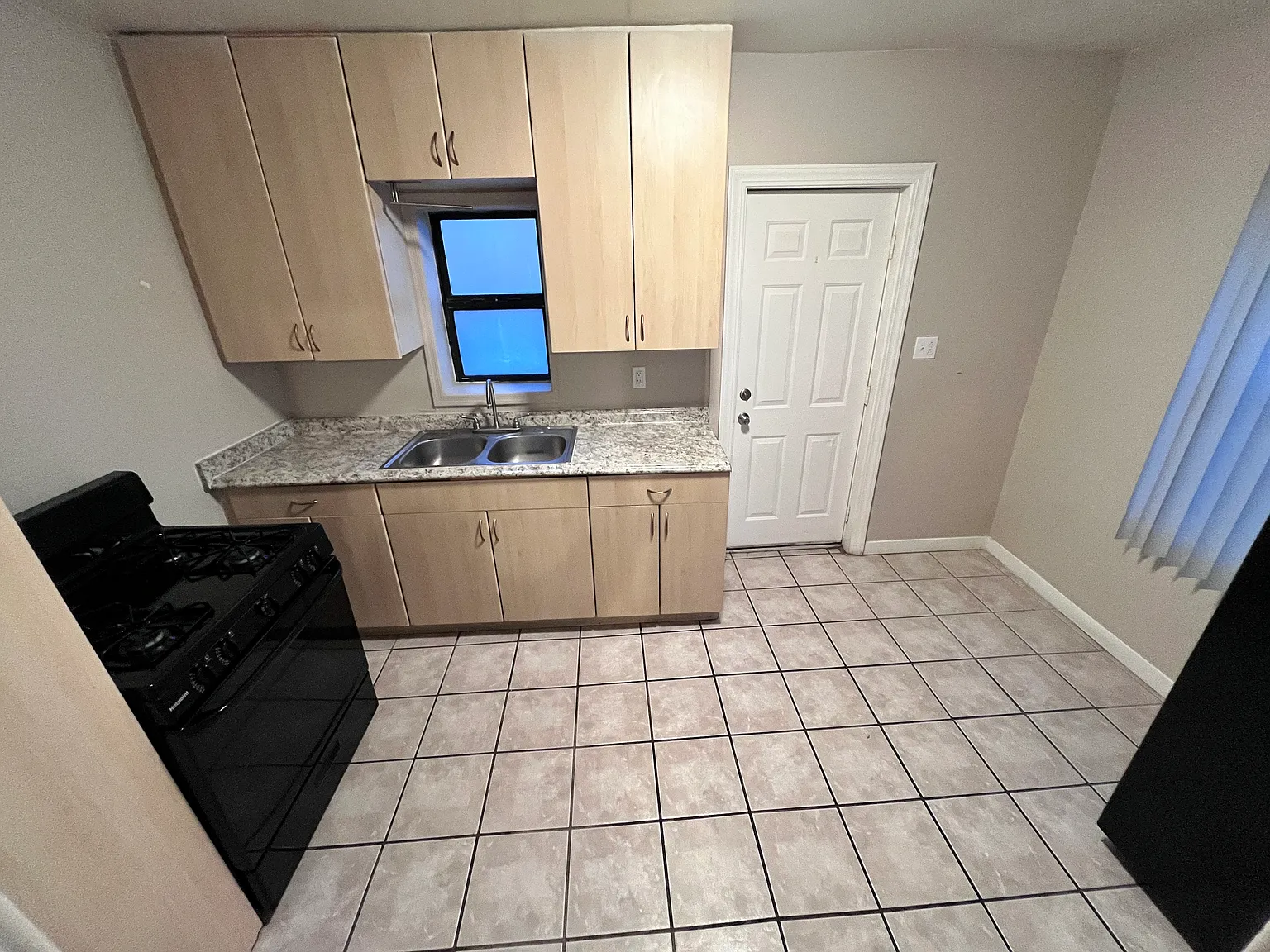 1 bed, 506 sqft, $725 — Photo 2