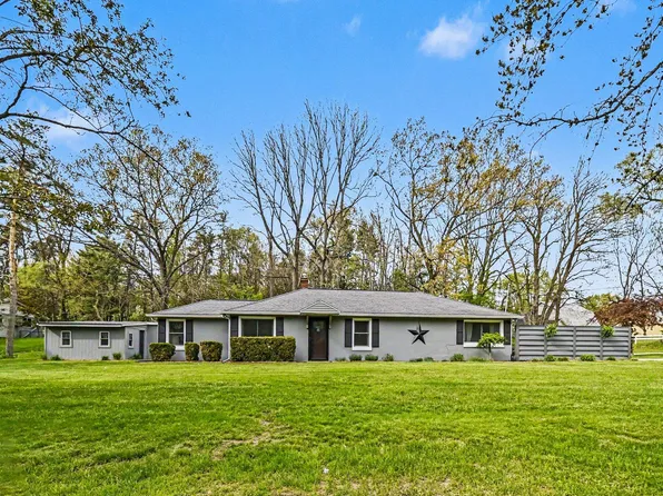 1280 W Dansville Rd, Mason, MI 48854
