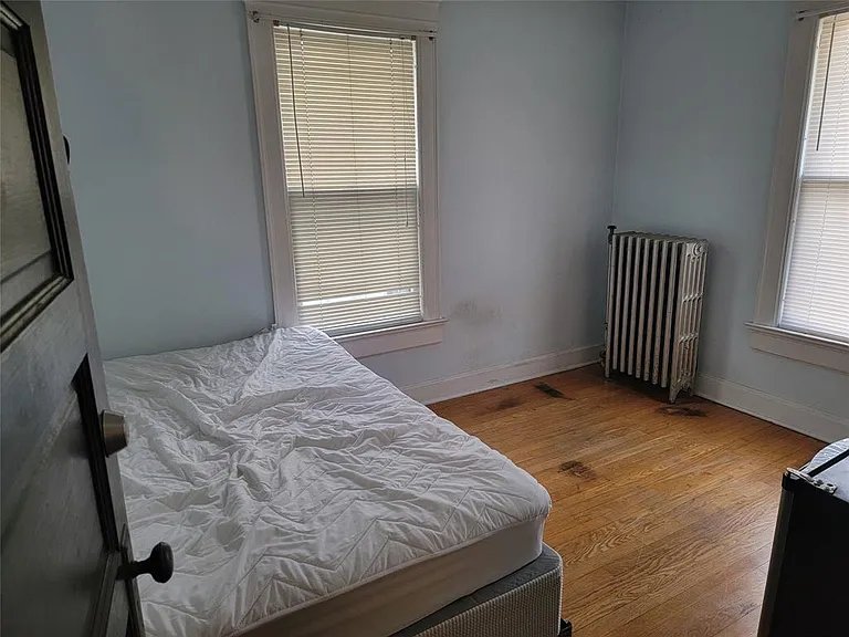 26.5 Lathrop Ave #2 — Photo 2