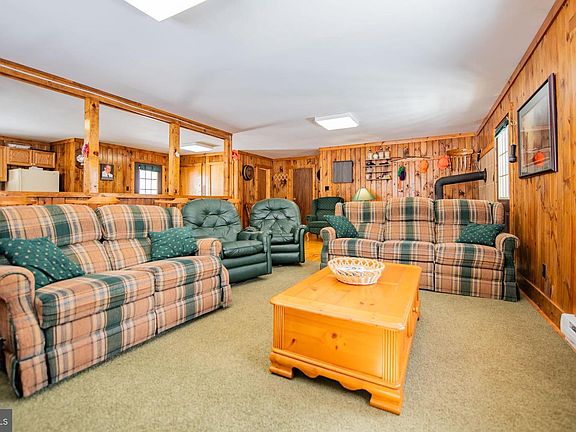 4th image of 365 Nittany Ridge Rd