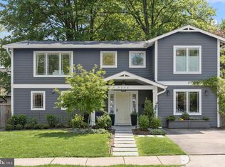 6366 11th Rd N, Arlington, VA 22205