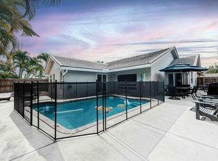 7515 Silver Woods Ct, Boca Raton, FL 33433