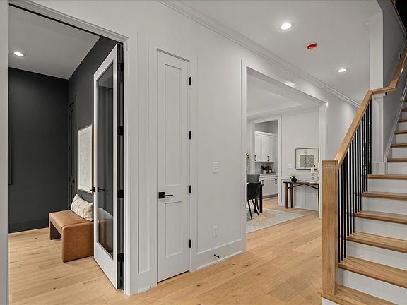 5th image of 3627 16th St S