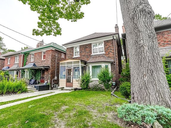 3rd image of 15 Oakview Ave