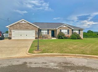 308 Bailey Rd, Weaver, AL 36277