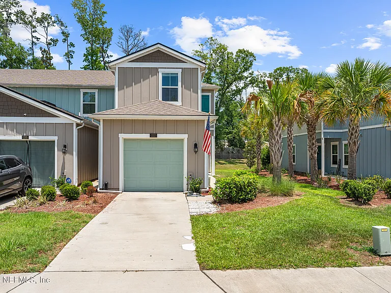237 Aralia Ln — Photo 2