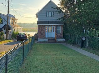 301 Edgewater Ave, Westville, NJ 08093