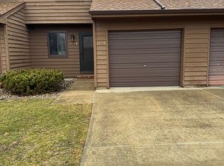 2150 Sunview Dr, Champaign, IL 61821