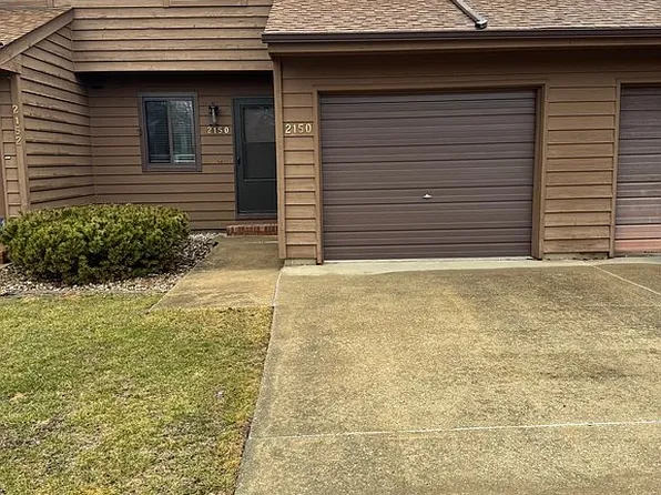 2150 Sunview Dr, Champaign, IL 61821