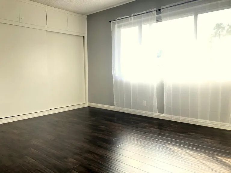420 N Marguerita Ave #C — Photo 10