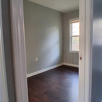 5th image of 144 Clifford St