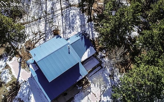 4th image of 245 Sun Valley Dr