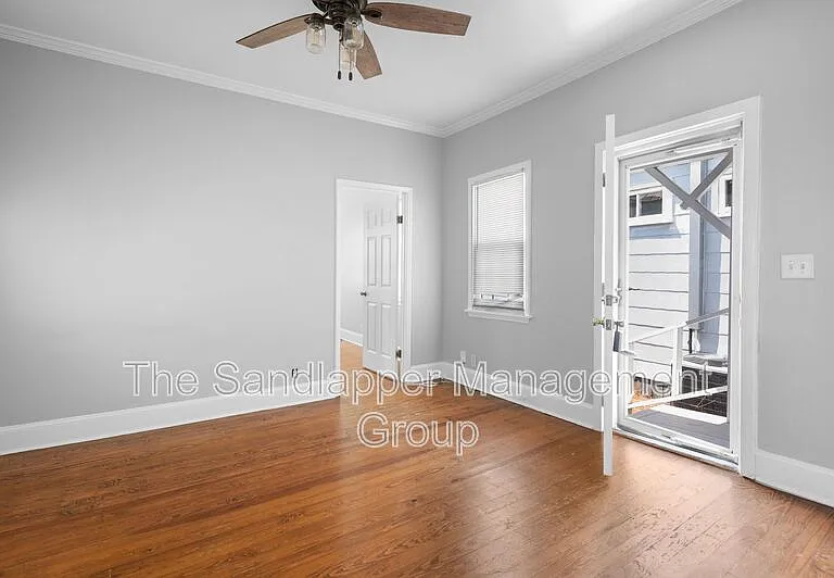422 Race St — Photo 4