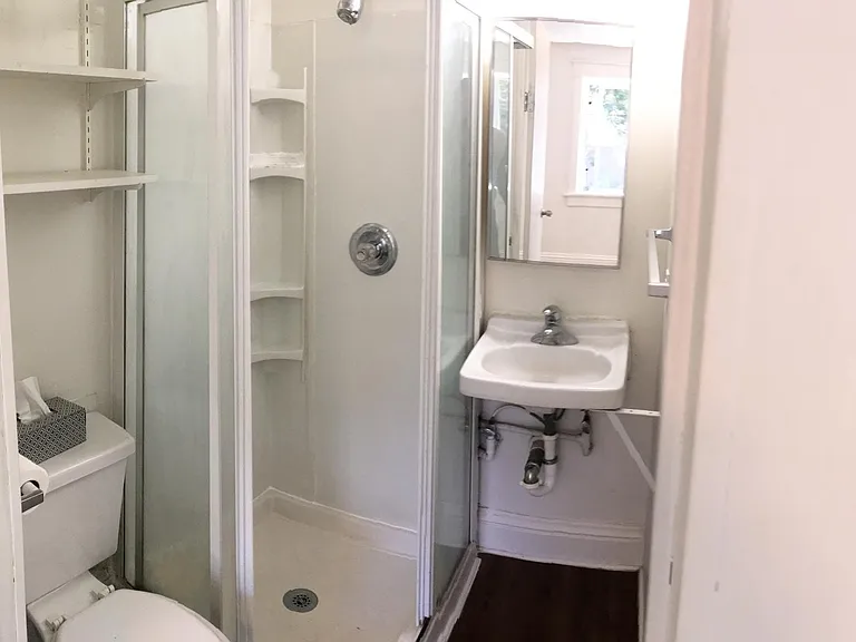 1434 Ferry St SE #7 — Photo 6