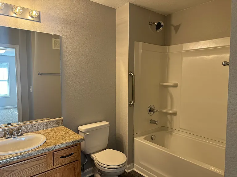 2119 Ringgold Ct #207 — Photo 14