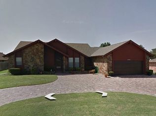 1525 W Hickory St, El Reno, OK 73036