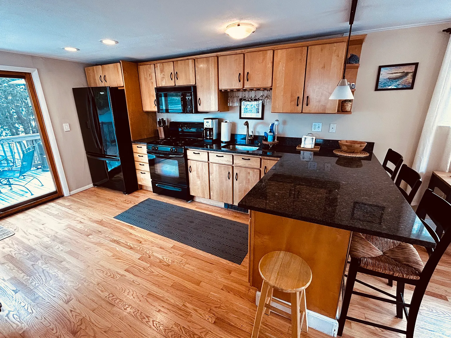 2 bed, 998 sqft, $3,400 — Photo 4