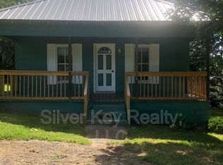 1116 N Jackson St, Athens, TN 37303