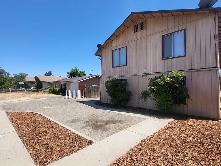 1214 E Clinton Ave #201 — Photo 13