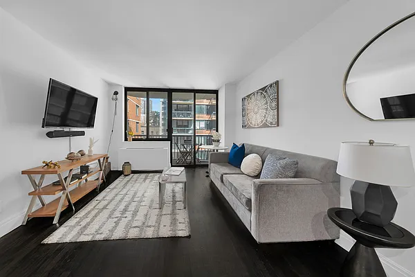 Sold by Douglas Elliman | media 19