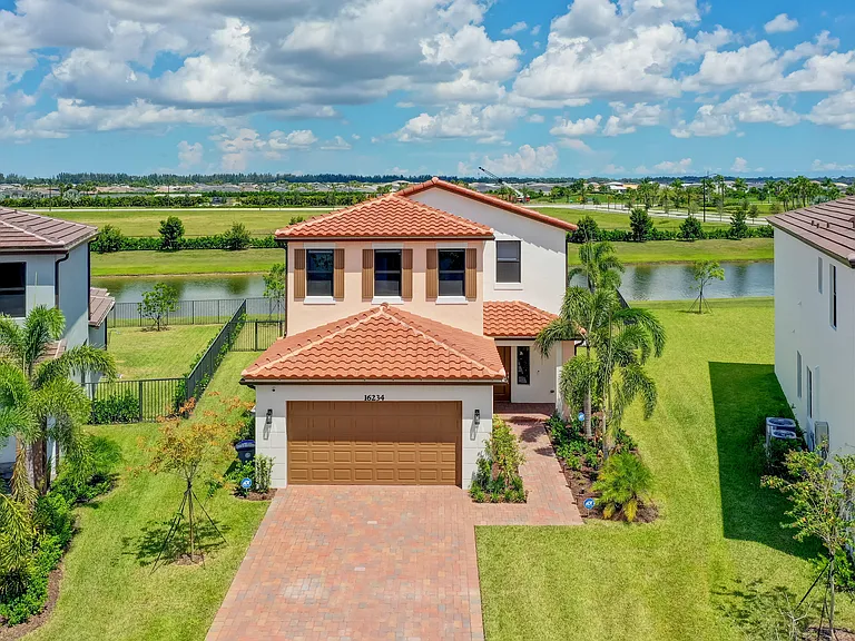 16234 Sea Turtle Pl — Photo 48