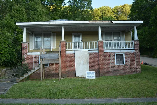 837 Kentucky Ave SW Photo 1