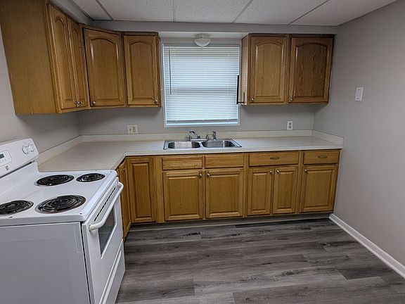 5th image of 1310 20th St NE #1332