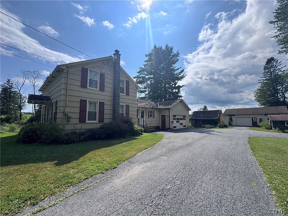 2nd image of 8145 Link Rd