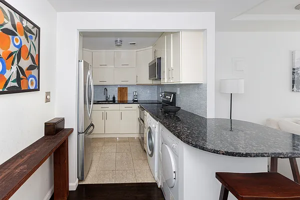 Rented by Brown Harris Stevens | media 4