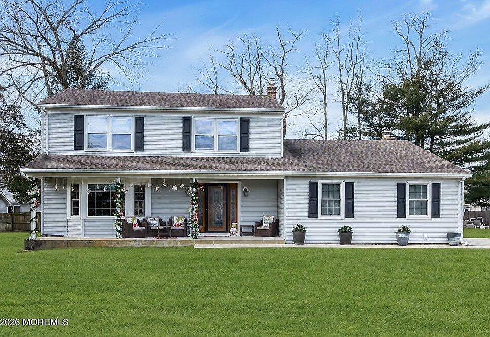 1st image of 4 Pearl Drive