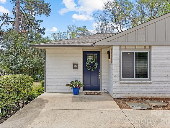 3rd image of 4418 Murrayhill Rd