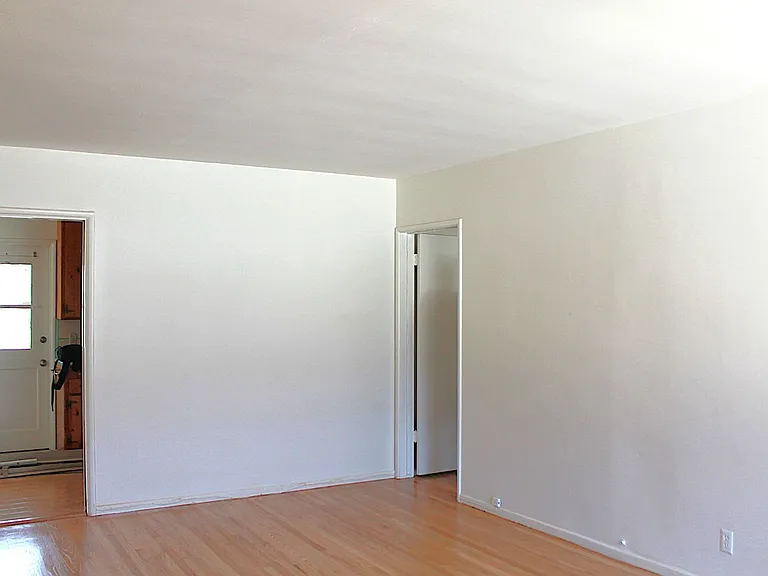 7624 Norton Ave — Photo 5