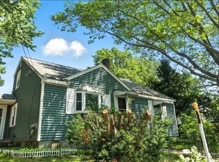 14 Doris Dr, Abington, MA 02351