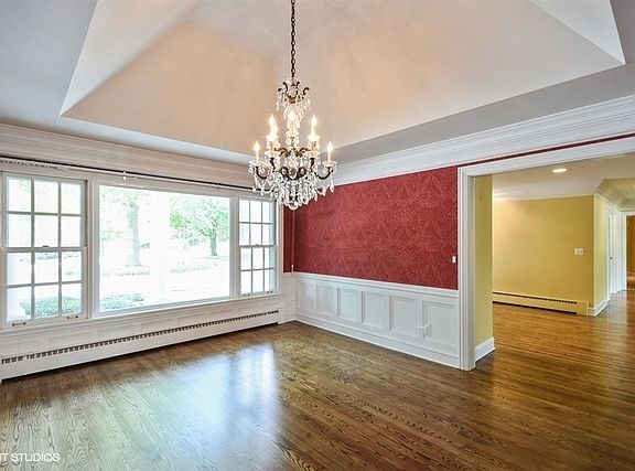 5th image of 47 Lakeview Ln