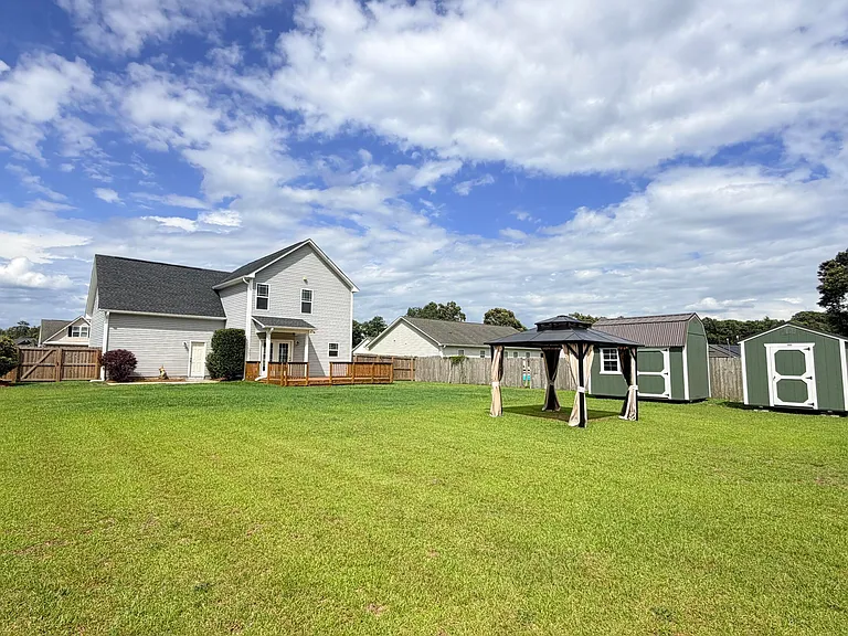 218 Long Neck Dr — Photo 24