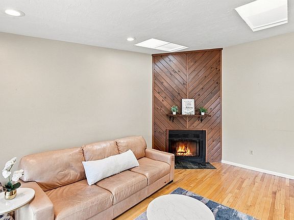 5th image of 11 Coventry Rd #11