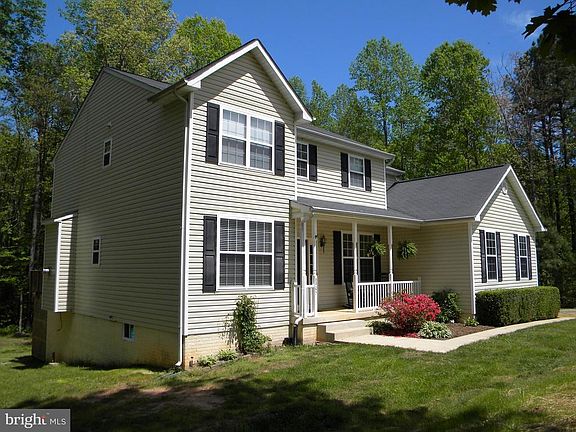 4th image of 6905 Battiste Ln