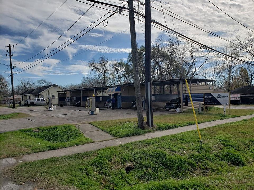 1st image of 4116 Lockwood Dr