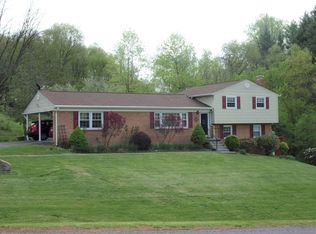 717 Clifford St, Pearisburg, VA 24134