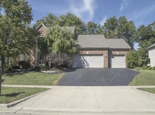 6610 Estate View Dr S, Blacklick, OH