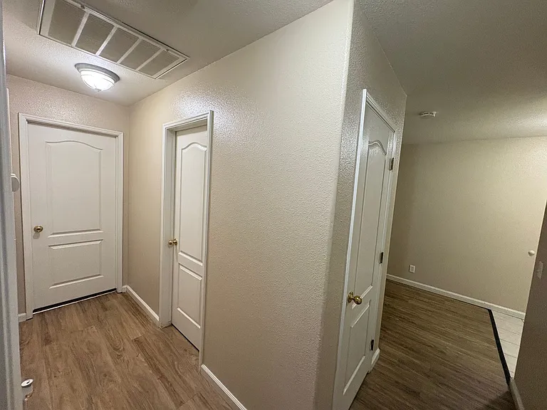 3832 W Sweet Ave — Photo 18