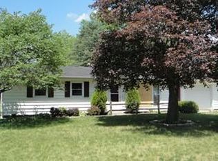 645 W Blue St, Sheldon, IL 60966