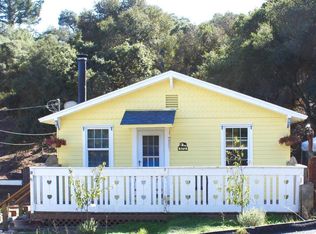 572 Echo Valley Rd, Salinas, CA 93907