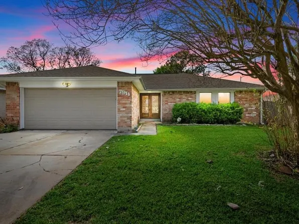 7911 Windy Acres Dr, Houston, TX 77040