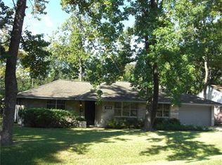 3715 Valleyfield Dr, Houston, TX 77080