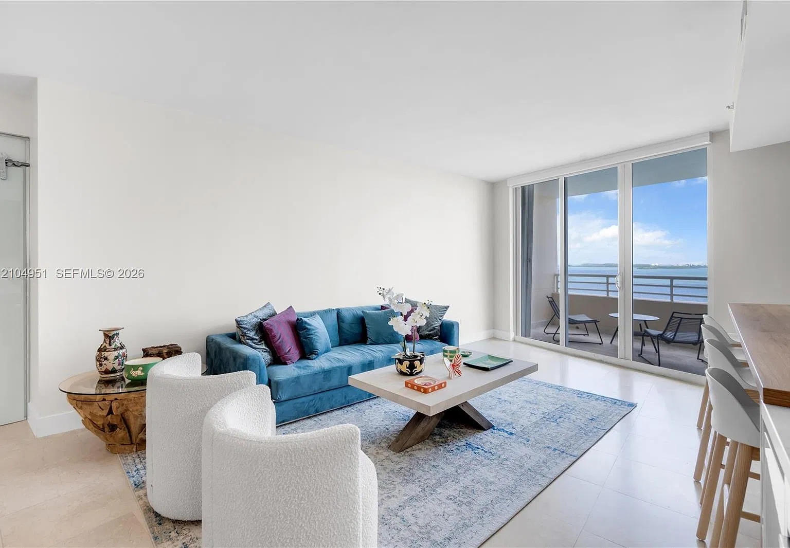 808 Brickell Key Dr — Photo 3