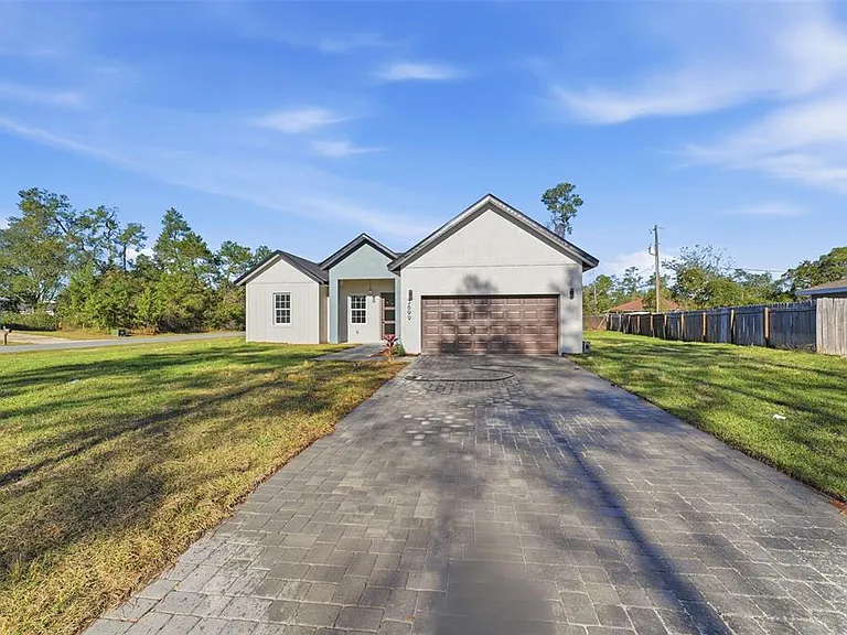 3699 SW 169th Pl — Photo 3