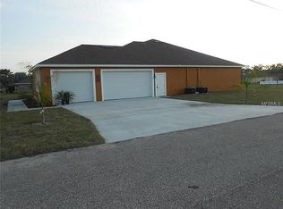 2421 Crestview Rd, Wimauma, FL 33598