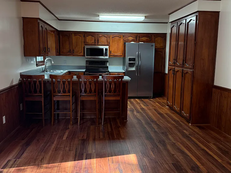 428 Sundown Dr — Photo 4
